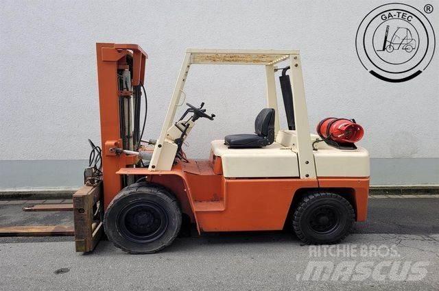 Nissan BF03A35U Nestekaasutrukit