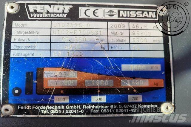 Nissan U1D2A25LQ Nestekaasutrukit