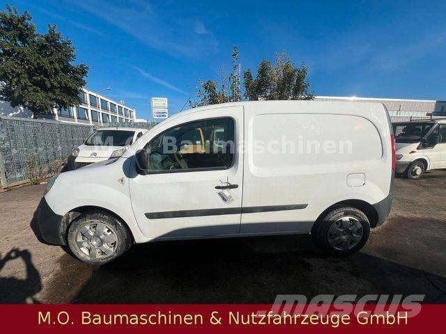 Renault Kangoo Pakettiautot
