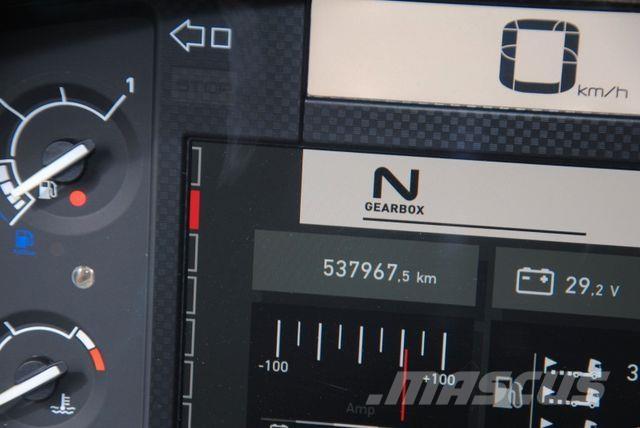 Renault T 440 Vetopöytäautot