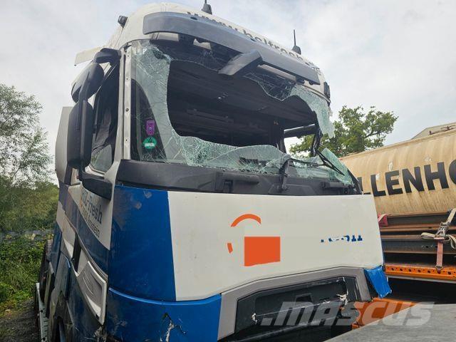 Renault T 440 Vetopöytäautot