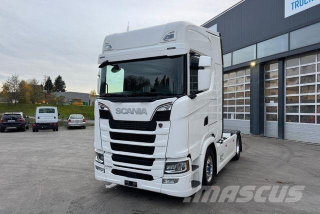Scania S500 4x2 Vetopöytäautot
