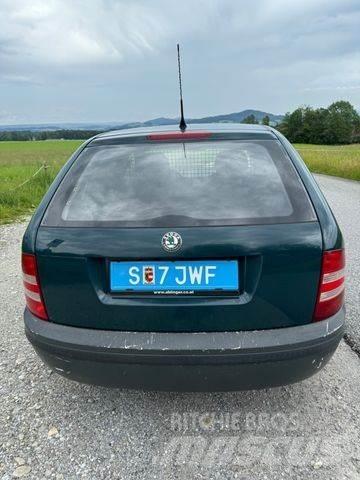 Skoda Fabia Pakettiautot