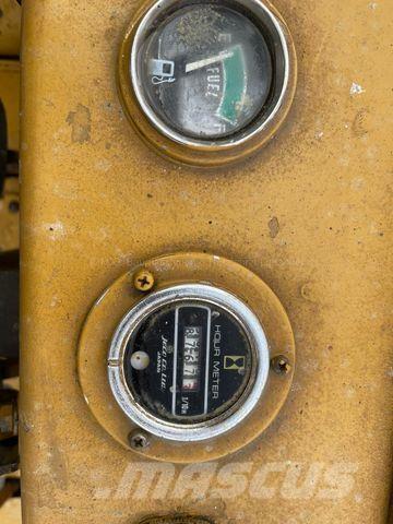 TCM FD 25 Z 4 Dieseltrukit