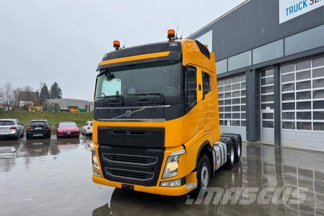 Volvo FH-500 6x4 Vetopöytäautot