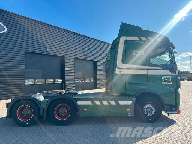 Volvo FH 540 6x4 Vetopöytäautot