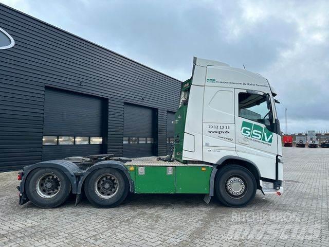 Volvo FH 540 6x4 Vetopöytäautot