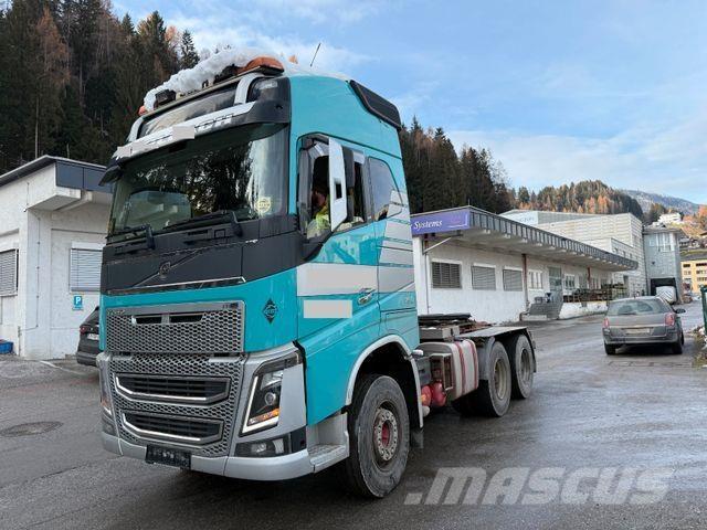 Volvo FH16 Vetopöytäautot