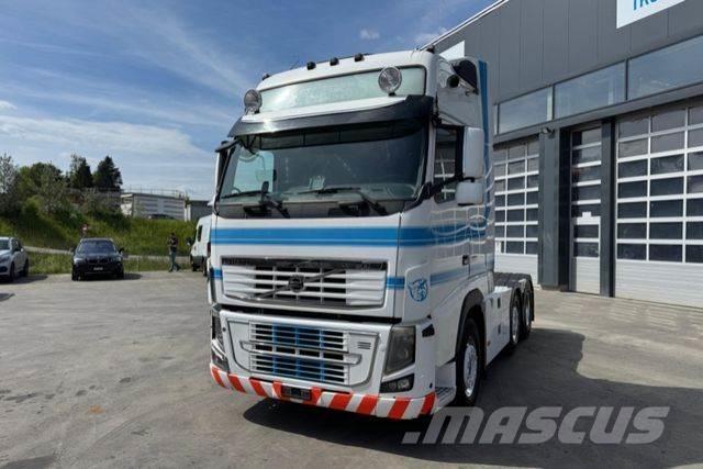 Volvo FH16-750 6x2 Vetopöytäautot