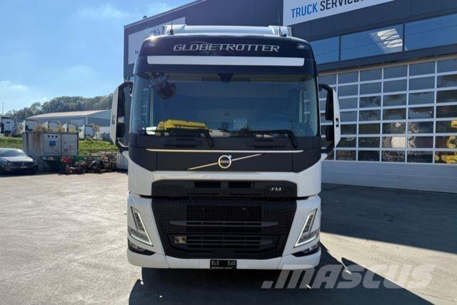 Volvo FM-460 4x2 Vetopöytäautot