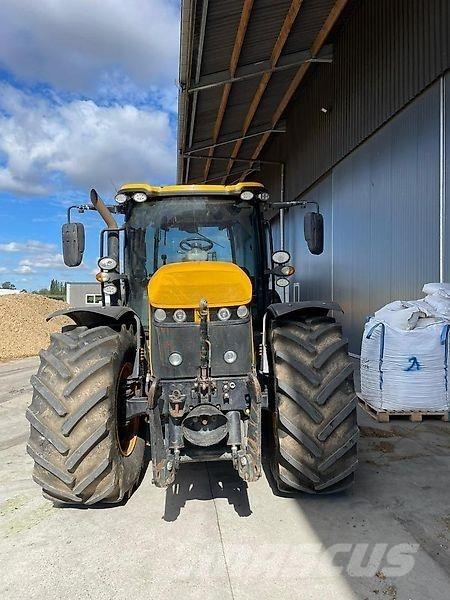 JCB Fastrac 4220 Traktorit