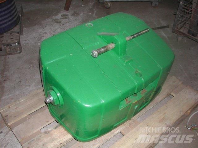 John Deere  Lisävarusteet ja komponentit