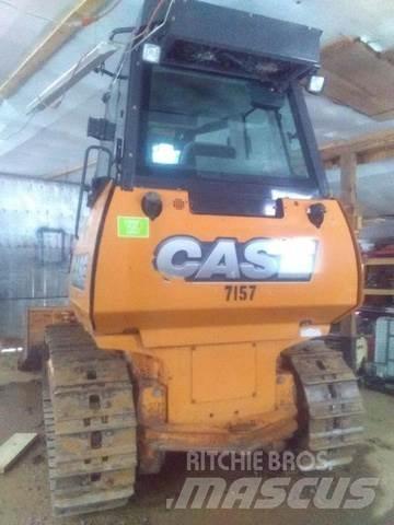 CASE 650 Dozer Telaketjupuskutraktorit