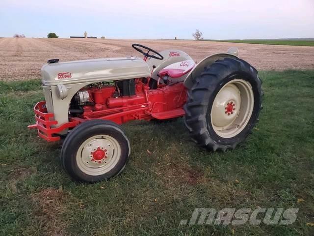 Ford 8 N Tractor Muut koneet