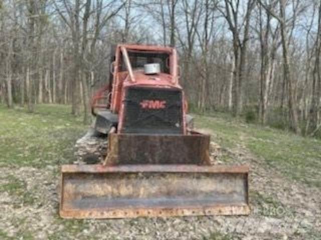 KMC 210-CA Skidder Muut koneet