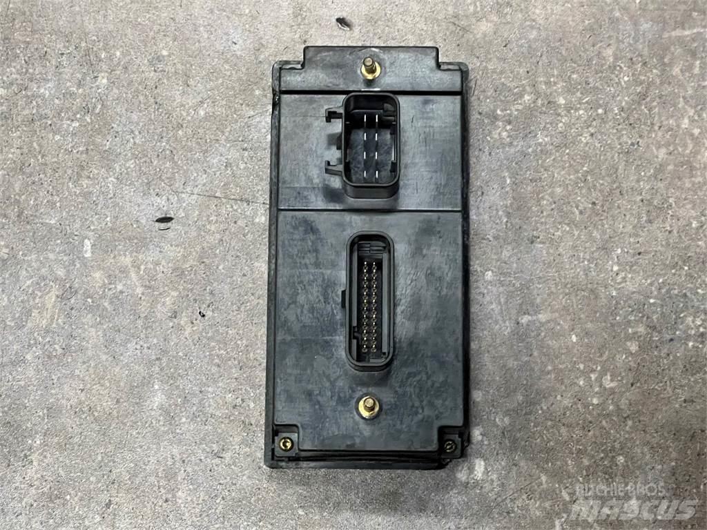 Autocar  Sähkö ja elektroniikka