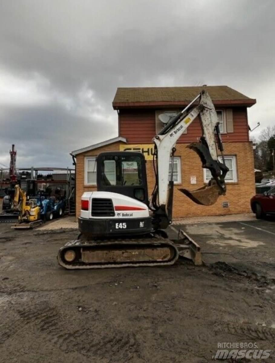Bobcat E45 Minikaivukoneet < 7t