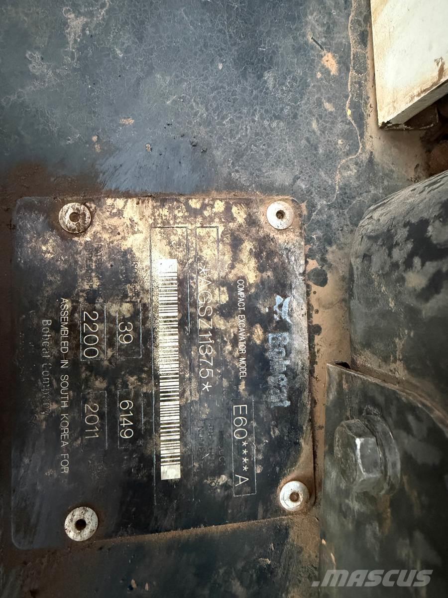 Bobcat E60 Telakaivukoneet