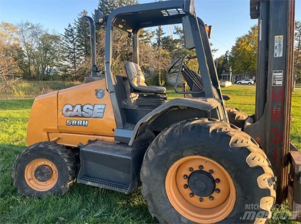 CASE 588H Muut haarukkatrukit