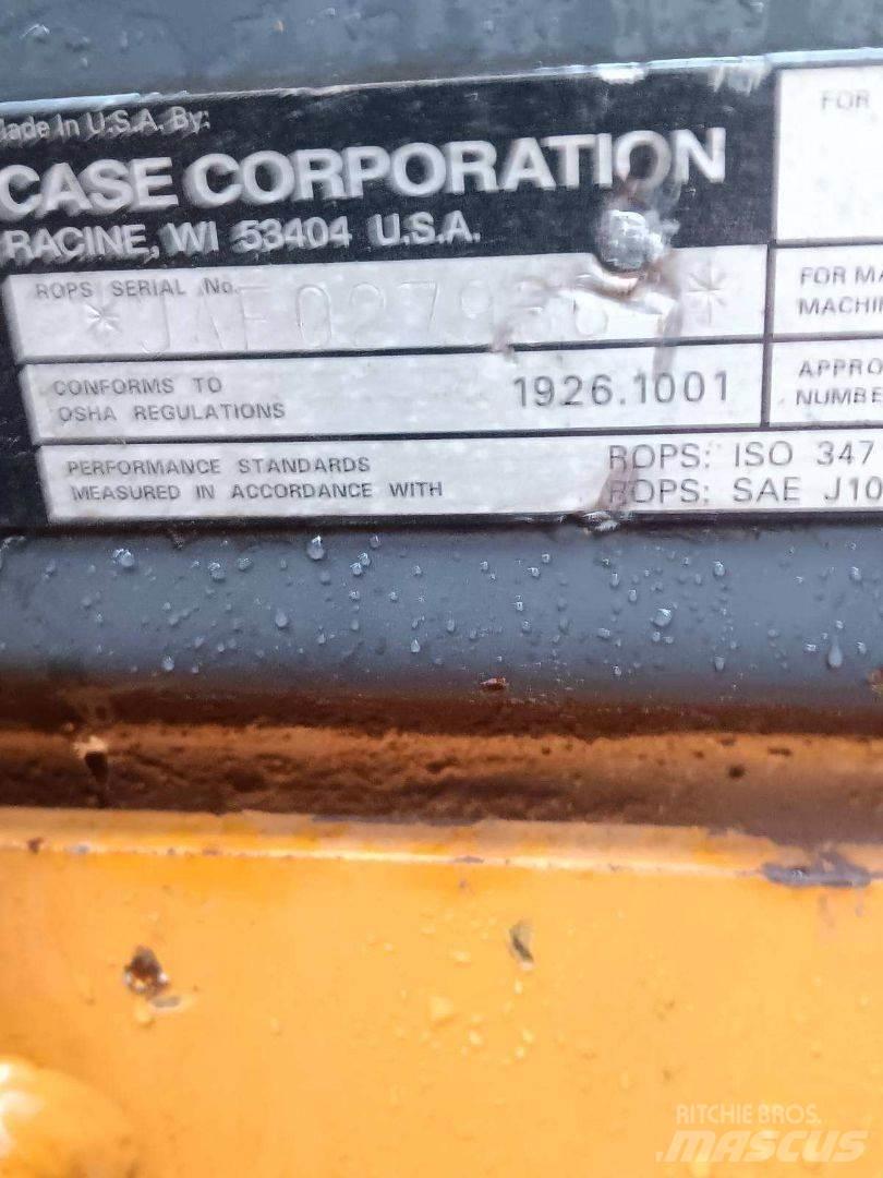 CASE 95XT Liukuohjatut kuormaajat