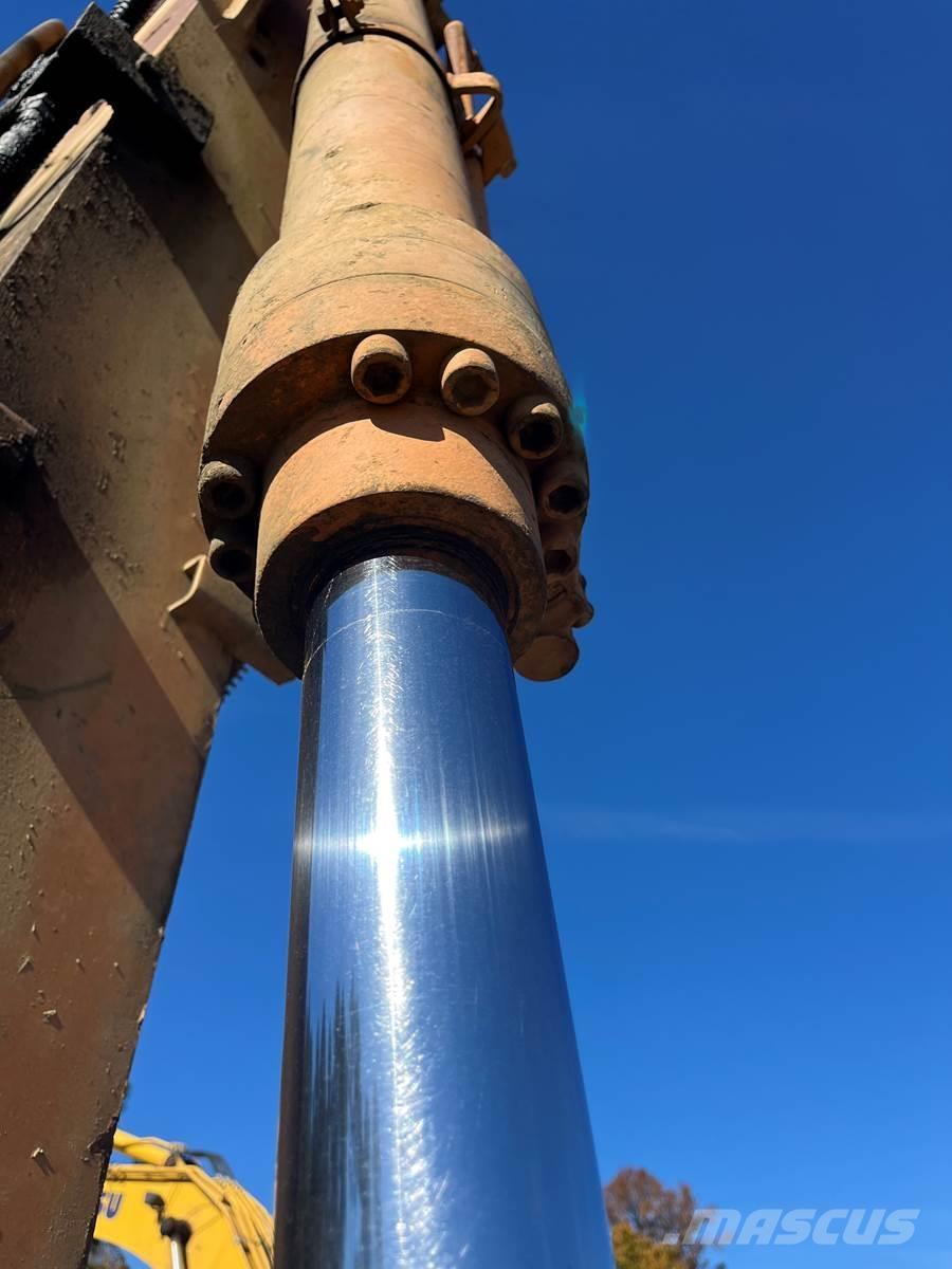 CASE CX210 Telakaivukoneet