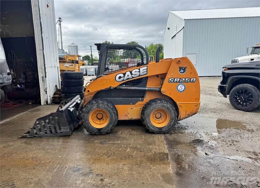 CASE SR250 Liukuohjatut kuormaajat