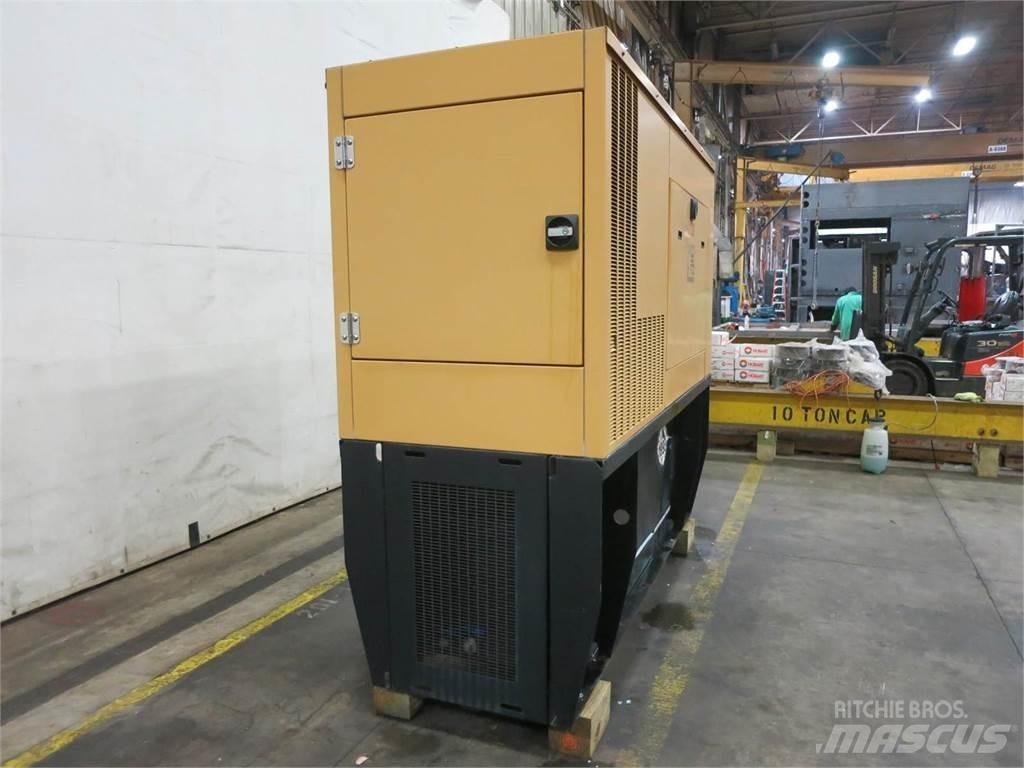 CAT 100 KW Dieselgeneraattorit