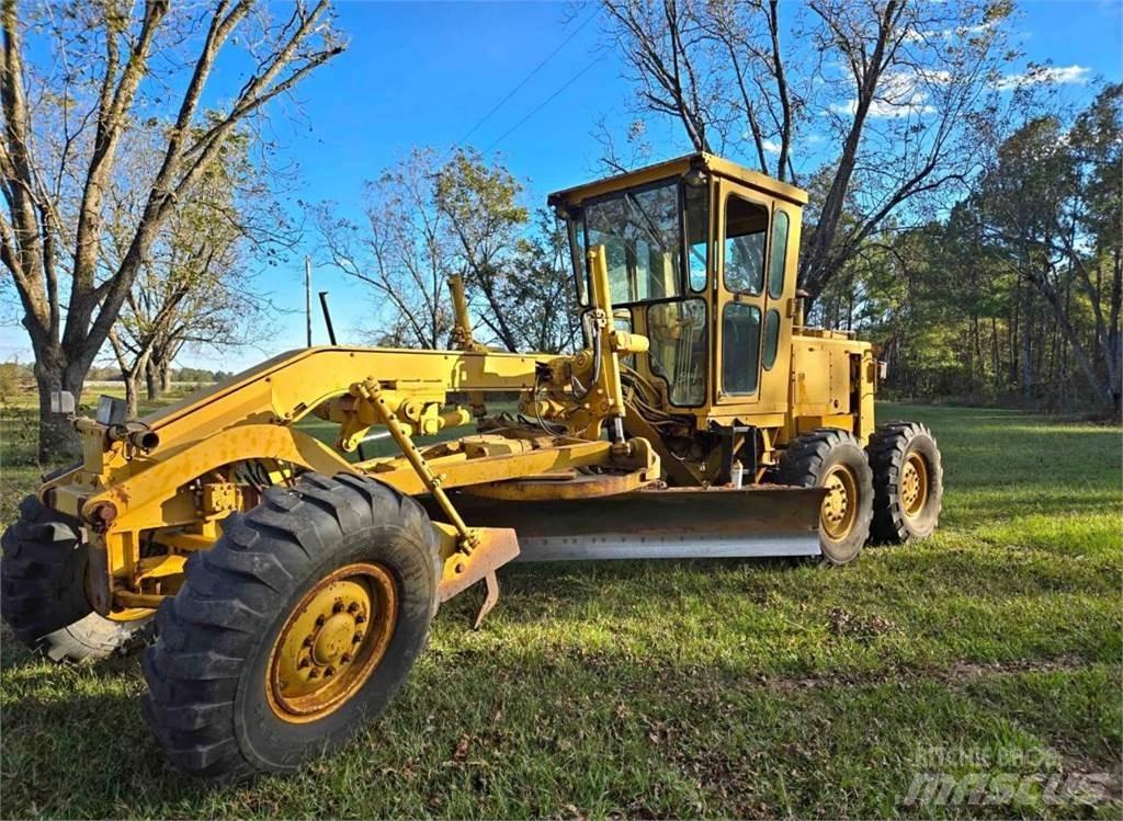 CAT 120G Tiehöylät