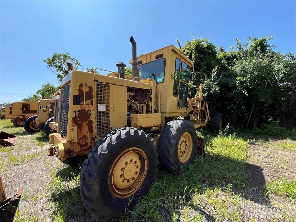 CAT 120G Tiehöylät
