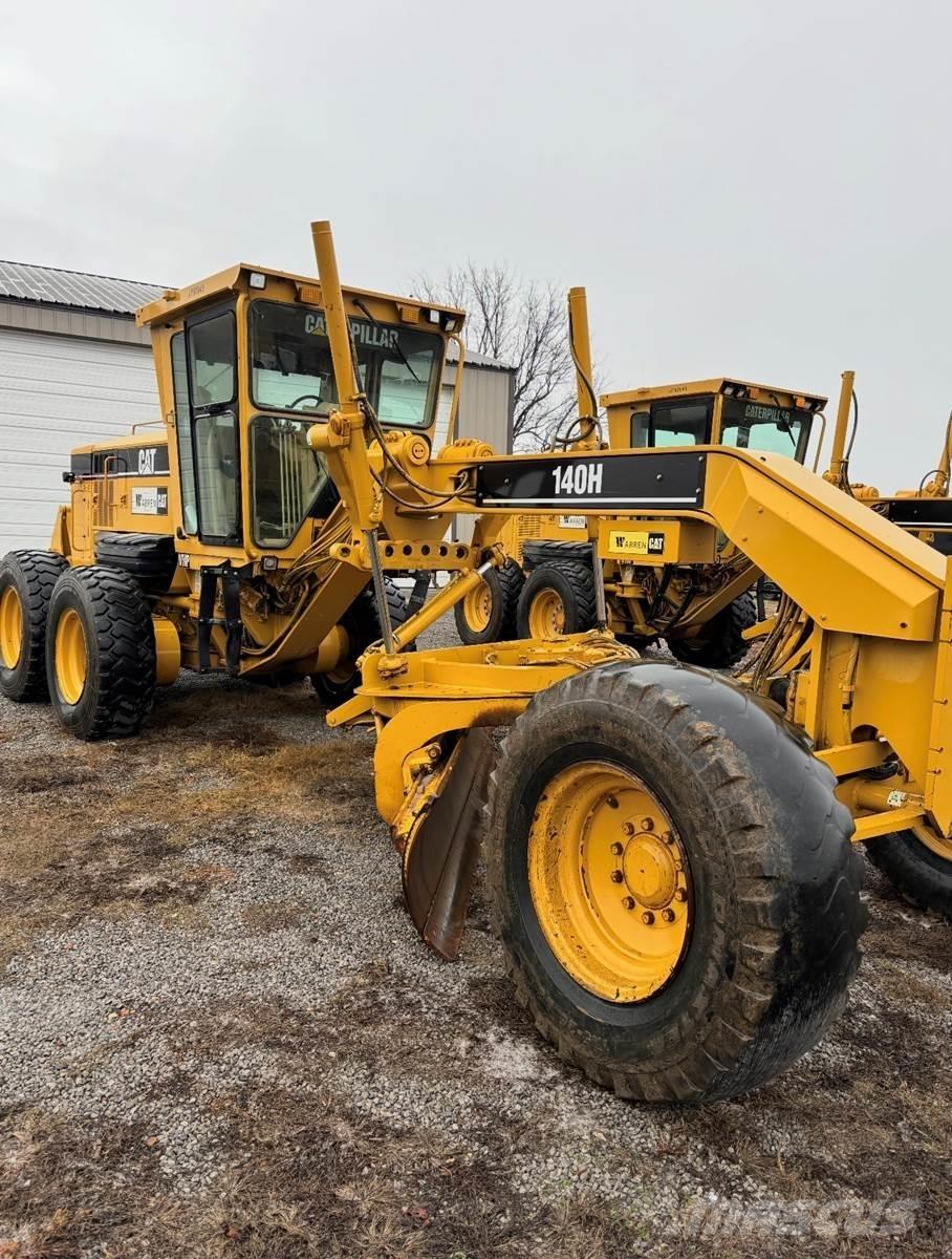 CAT 140H Tiehöylät