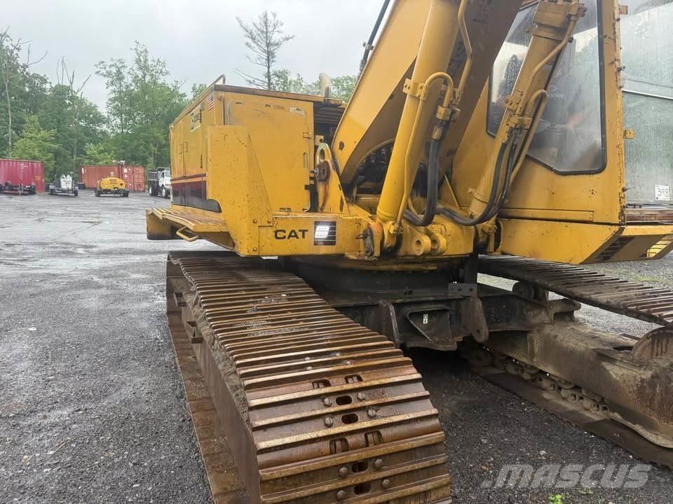 CAT 235B Telakaivukoneet