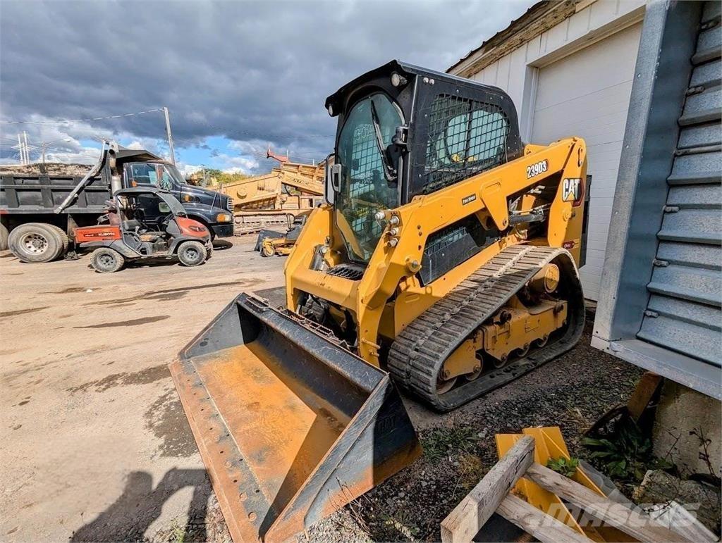 CAT 239D3 Liukuohjatut kuormaajat