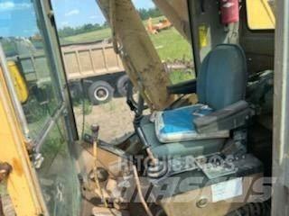 CAT 245 Telakaivukoneet