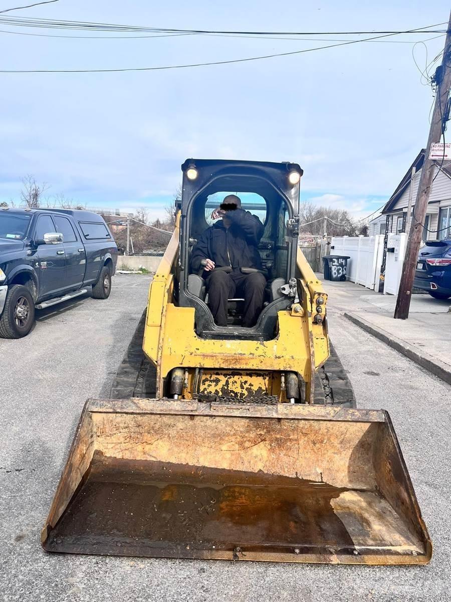CAT 259D Liukuohjatut kuormaajat