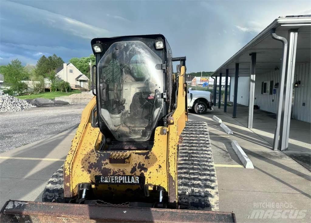 CAT 299D Liukuohjatut kuormaajat