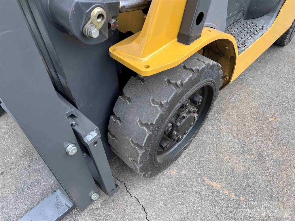 CAT 2C5000 Muut haarukkatrukit