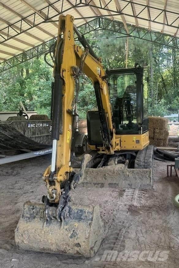 CAT 304 Minikaivukoneet < 7t