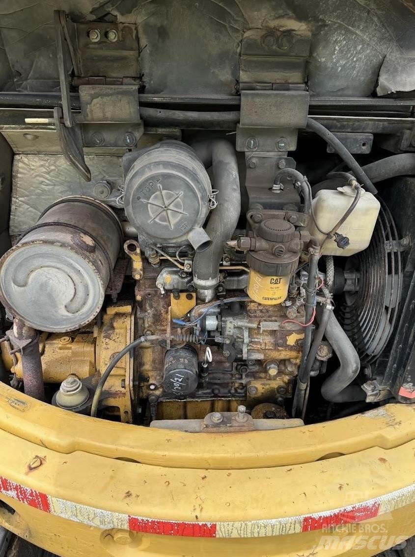 CAT 304CR Minikaivukoneet < 7t