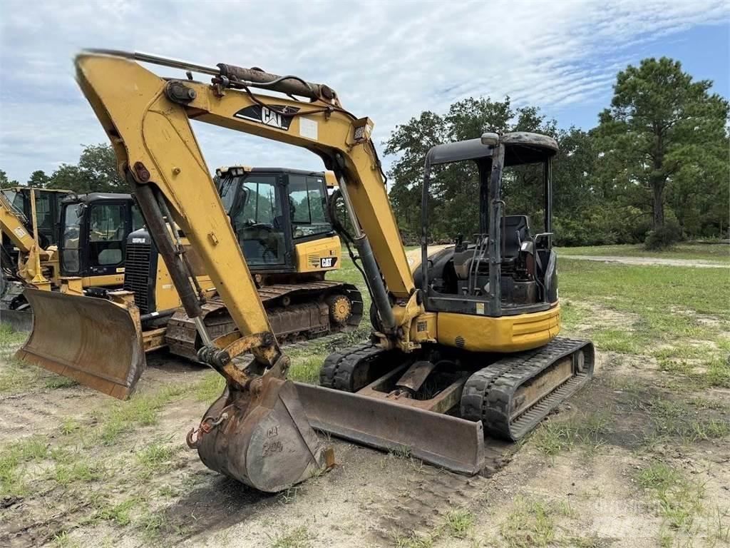 CAT 304CR Minikaivukoneet < 7t