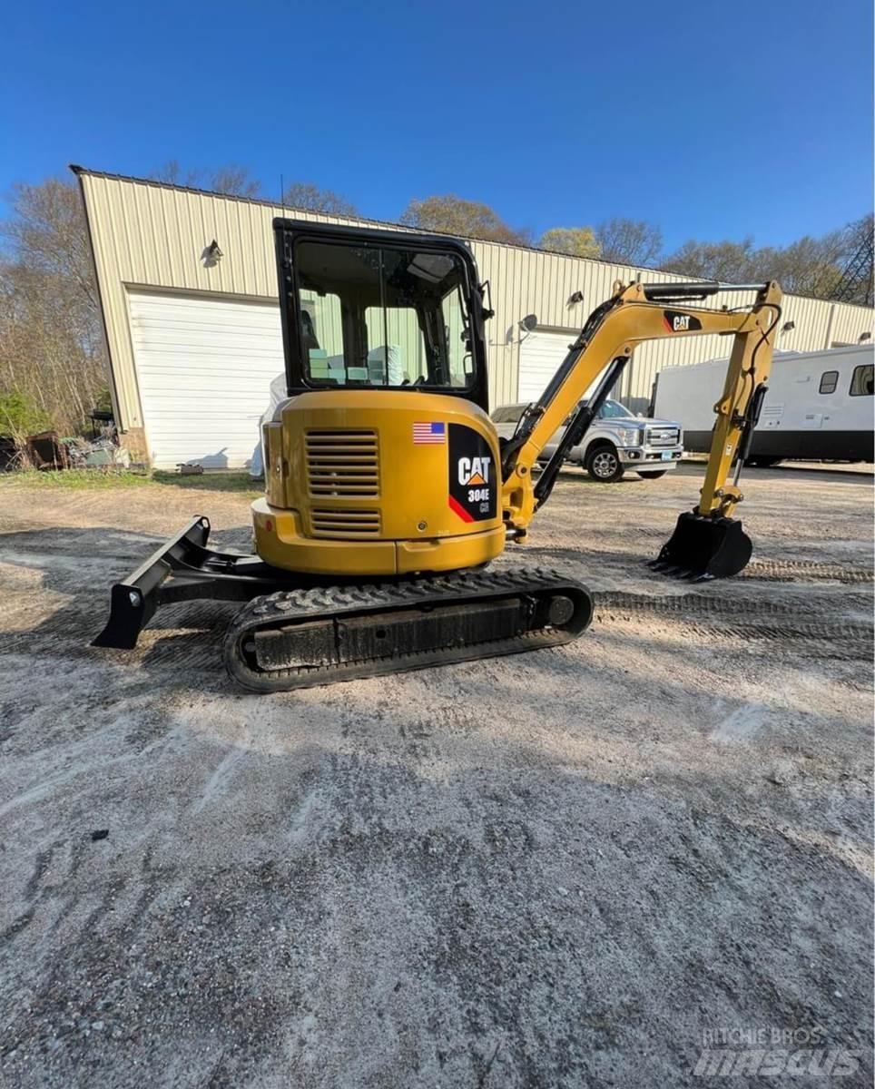 CAT 304E Minikaivukoneet < 7t