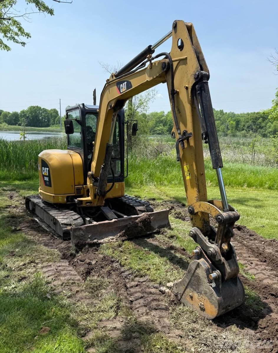 CAT 305E2 Minikaivukoneet < 7t