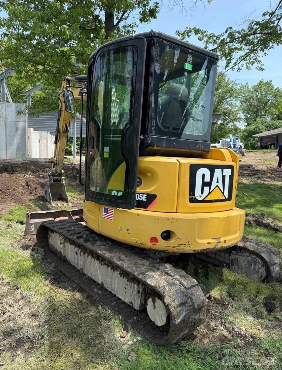 CAT 305E2 Minikaivukoneet < 7t