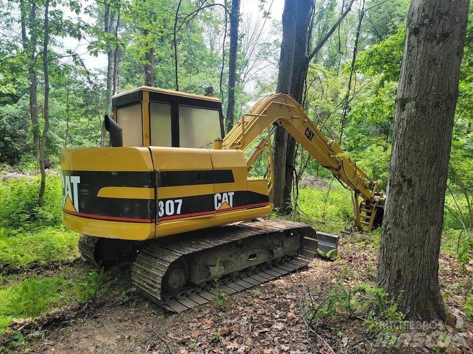 CAT 307 Telakaivukoneet