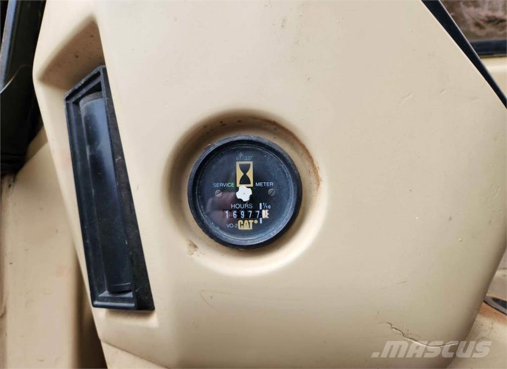 CAT 315L Telakaivukoneet