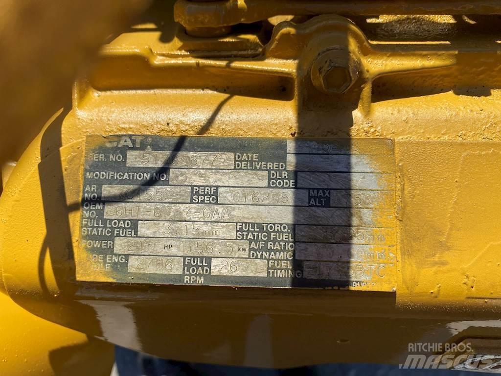 CAT 3208 Moottorit