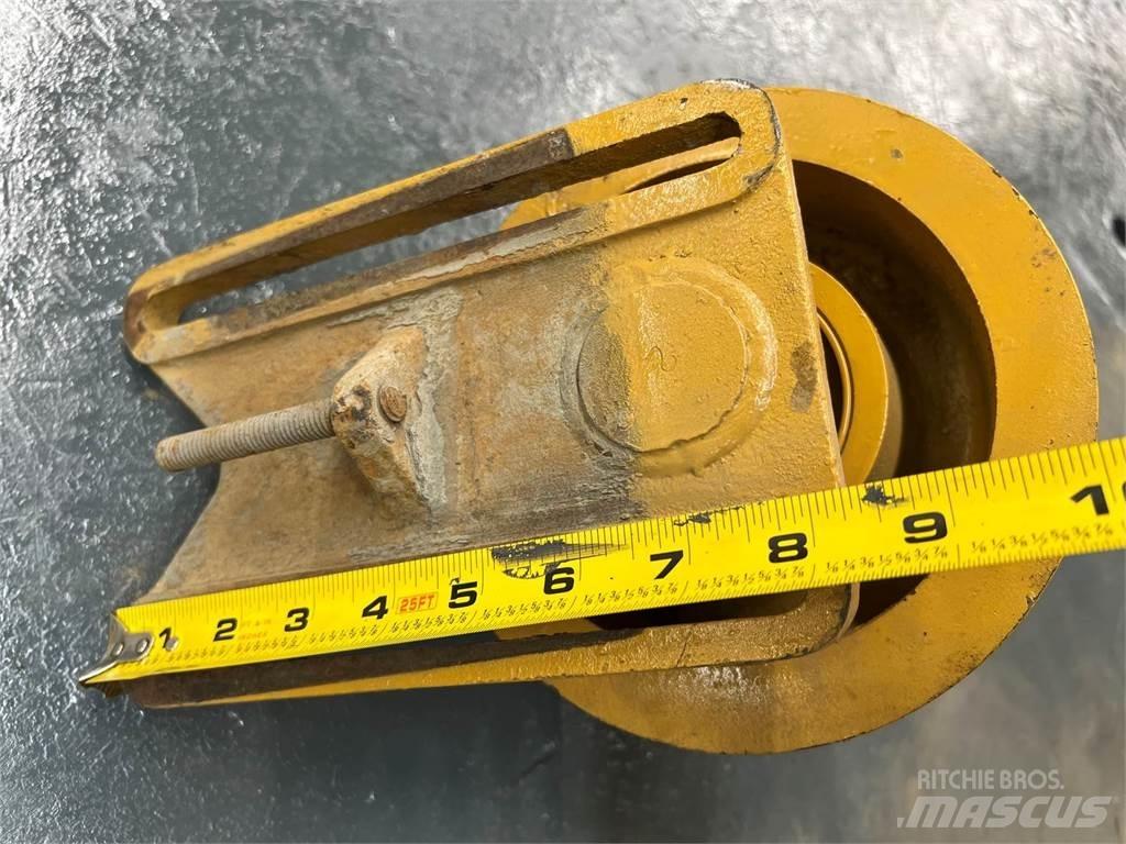 CAT 3208 Muut