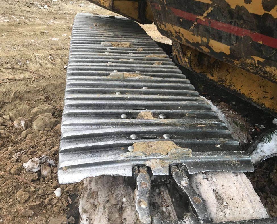 CAT 320B Telakaivukoneet