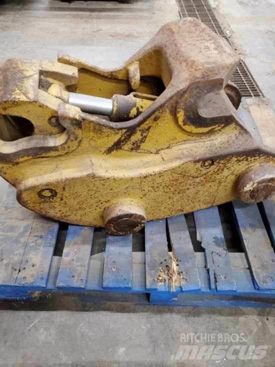 CAT 320DL Pikakytkimet