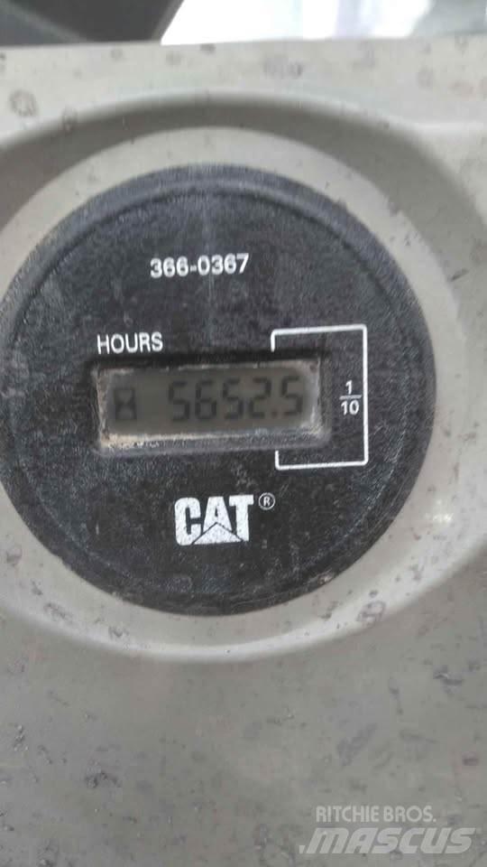 CAT 320EL Telakaivukoneet