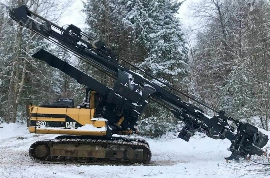 CAT 320L Karsintakoneet